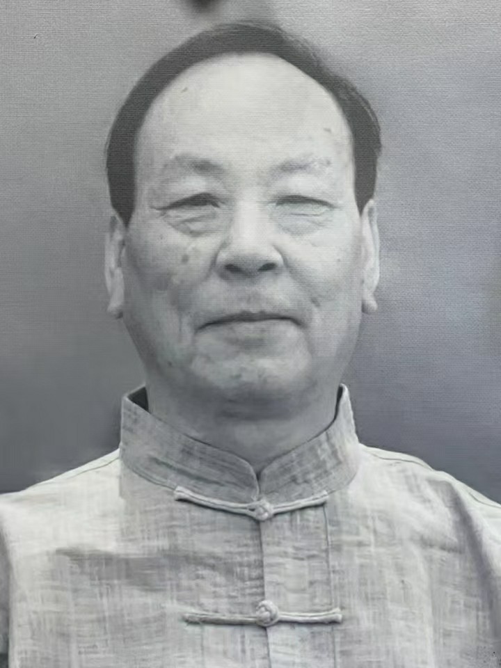 个.jpg